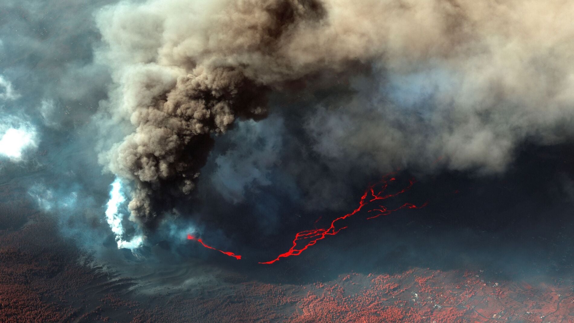 Erupción Volcán de La Palma | Cuándo llega la lava al mar, imágenes y vídeos, en directo